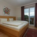Sonnenblume By Interhome Apartment Velden am Woerthersee
