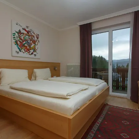 Sonnenblume By Interhome Lejlighed Velden am Wörthersee